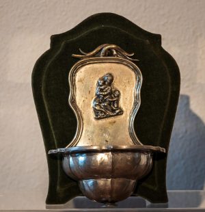 Acquasantiera in argento