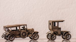 N 2 modellini di auto d'epoca in argento 800 produzione 1AR